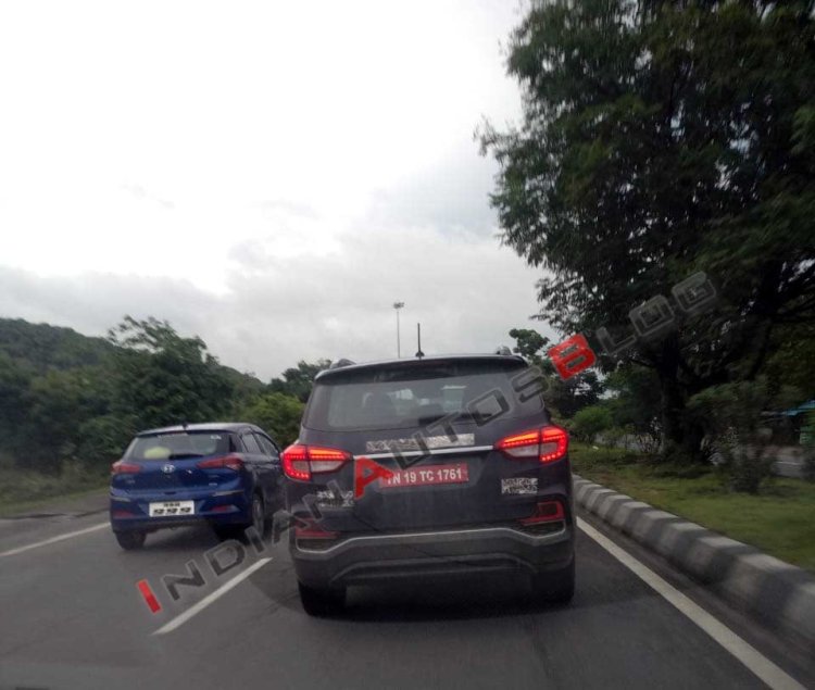 Mahindra Rexton Images Rear