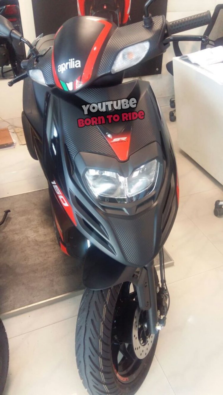 Aprilia SR 150 Carbon Edition starts to arrive at dealership Live images