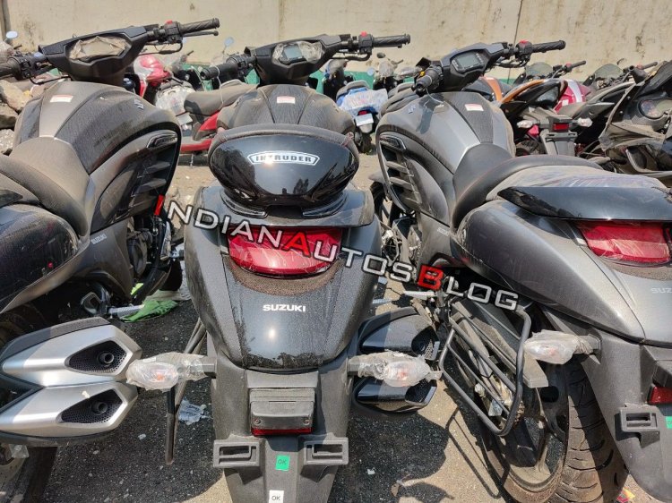Suzuki Intruder Sp Live Images Tail Light