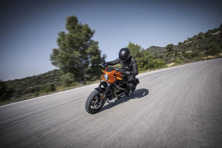 Harley Davidson Livewire Dynamic Left Front Quarte