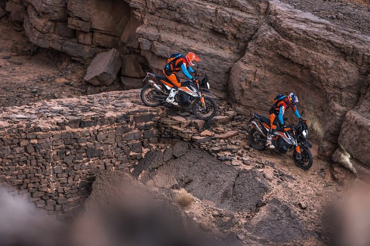 Ktm 790 Adventure R Dynamic Side Profile