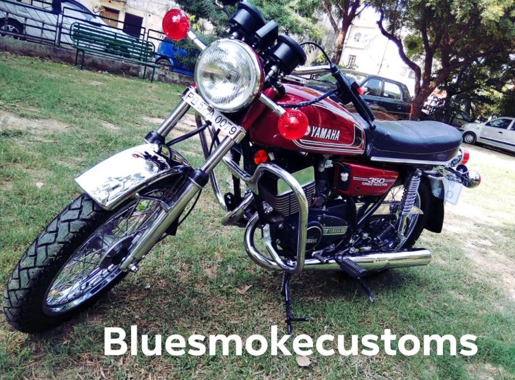 Yamaha Rd350 Ht Front Disc Brake Prateek Khanna Left Front Quarter