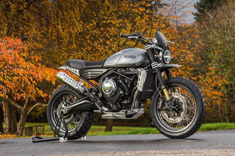 Norton Atlas Ranger Right Front Quarter