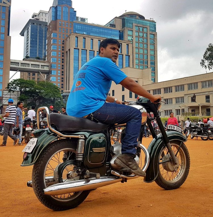 1964 Jawa 250 By Vishal Agarwal Right Rear Quarter