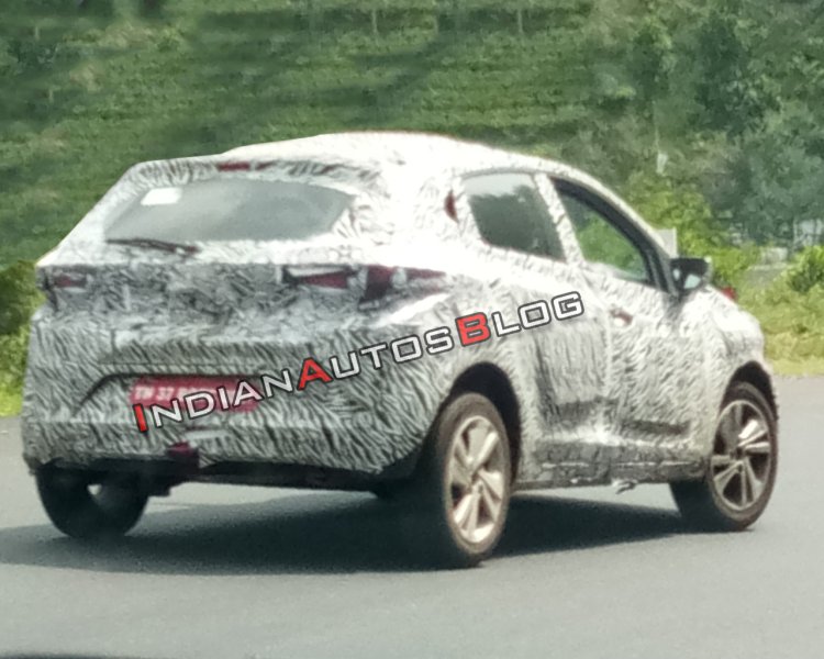 Tata 45x Tata Aquilla Rearr Three Quarters Spy Sho