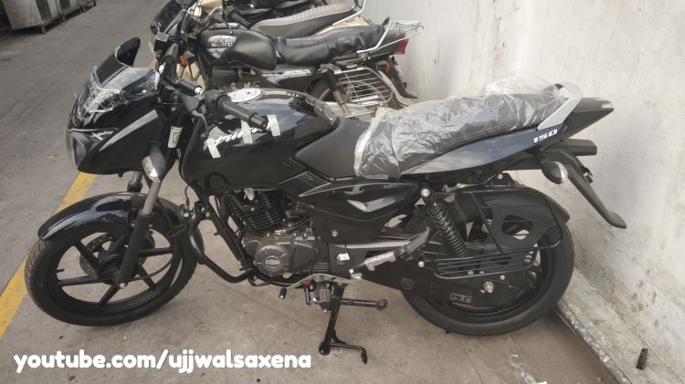 pulsar 150 double disc black colour
