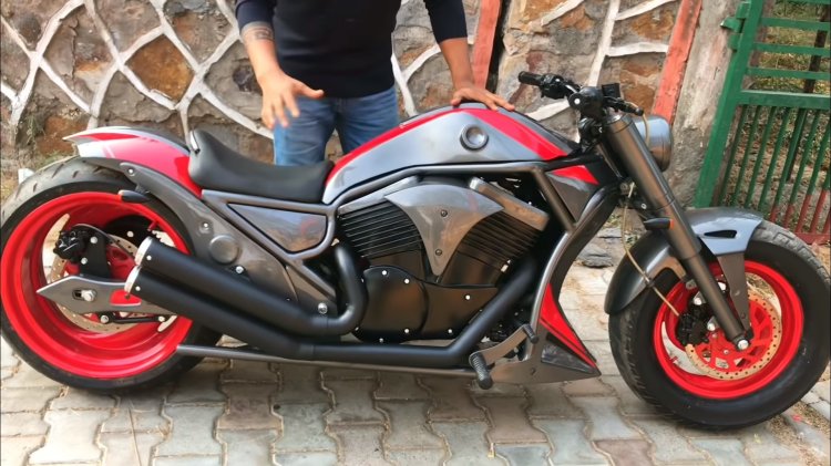 Custom Bajaj Avenger 220 Modified Into Harley Davi