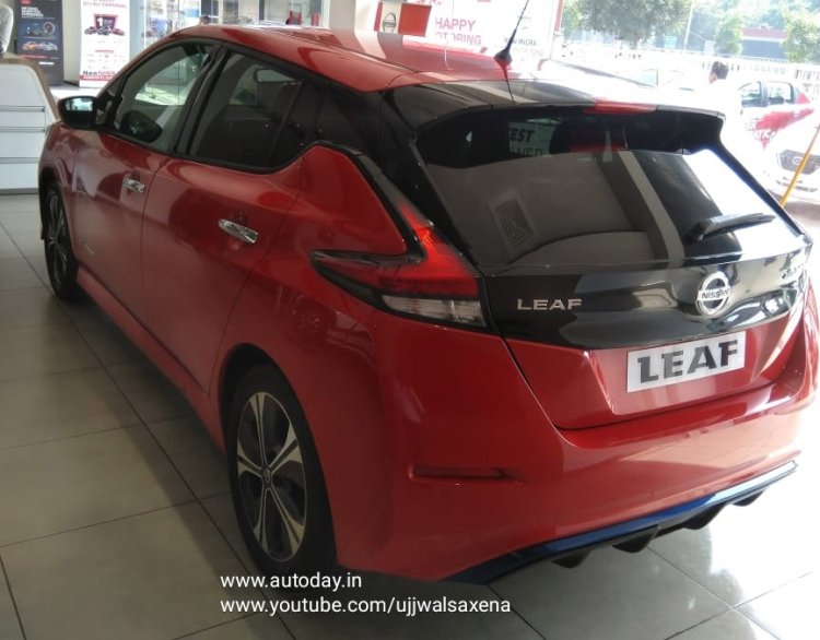 Nissan Leaf Rear Three Quarters Image Dealership D