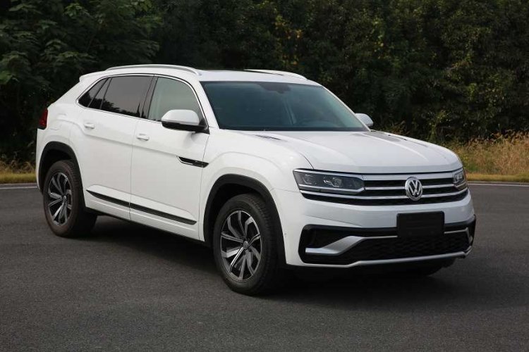 Production Vw Atlas Cross Sport Front Three Quarte