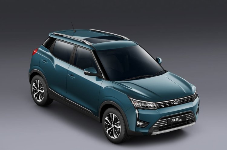 Mahindra Xuv300 Images Front Three Quarters 2
