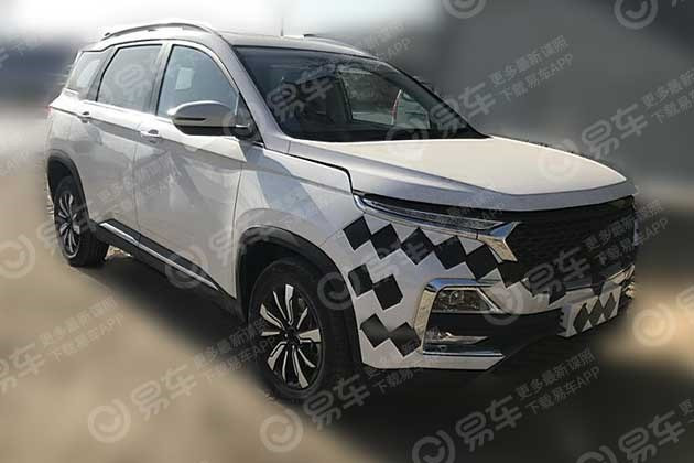 2019 Baojun 530 Facelift Images Front Three Quarte