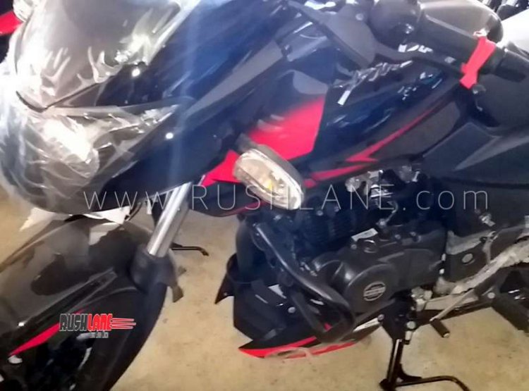Bajaj Pulsar 150 Twin Disc Abs Spied Left Side
