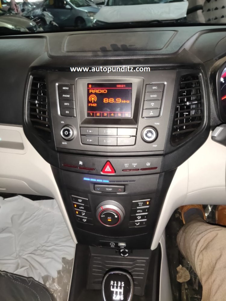 Base Mahindra XUV300 Centre Console Interior