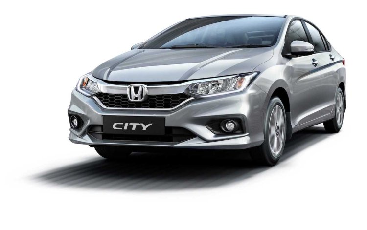 Honda City Lunar Silver Metallic Front Three Quart