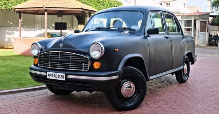 Hindusan ambassador car modified matte black