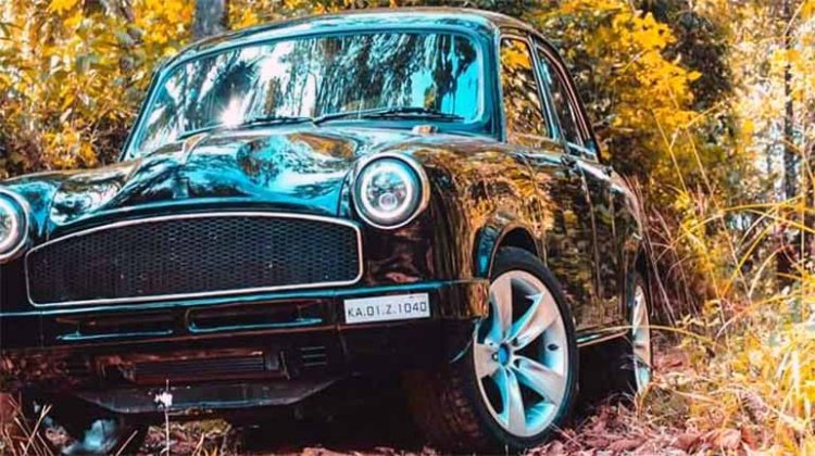 Hindusan ambassador car modified Front Three Quarters