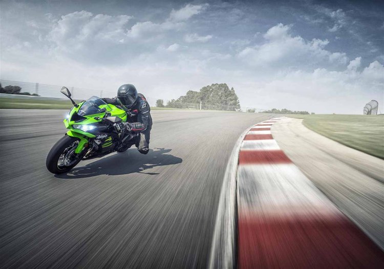 2019 Kawasaki Ninja ZX-6R launched in India at INR 10.49 lakh