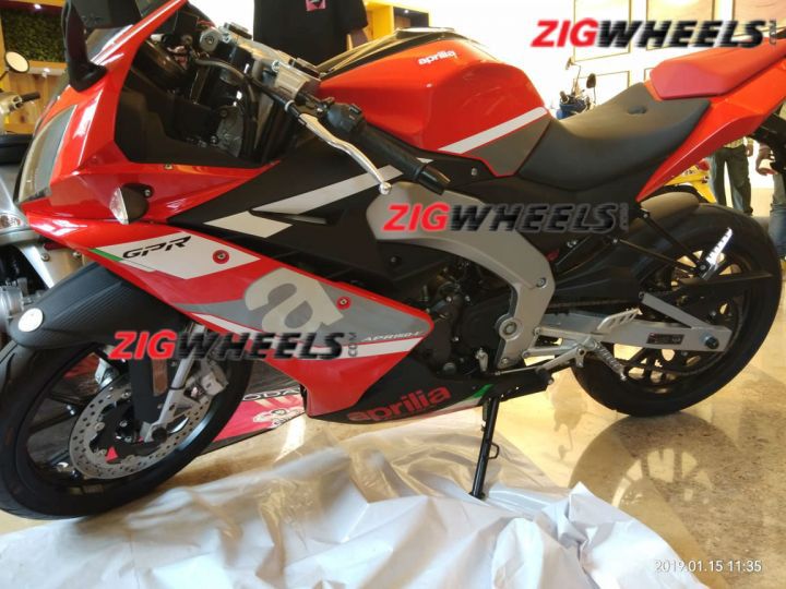 Aprilia GPR 150 Spy Image Side Profile Dealer Meet G
