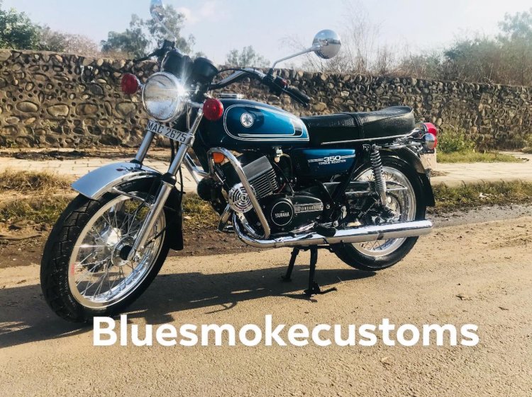 1986 Yamaha Rd350 By Prateek Khanna Of Bluesmoke C
