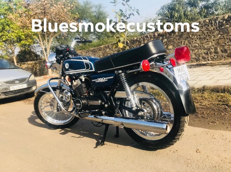1986 Yamaha Rd350 By Prateek Khanna Of Bluesmoke C