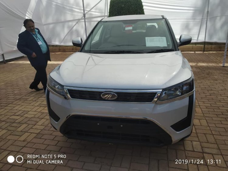 Mahindra Xuv300 Chrome Accessories Pack Images Fro