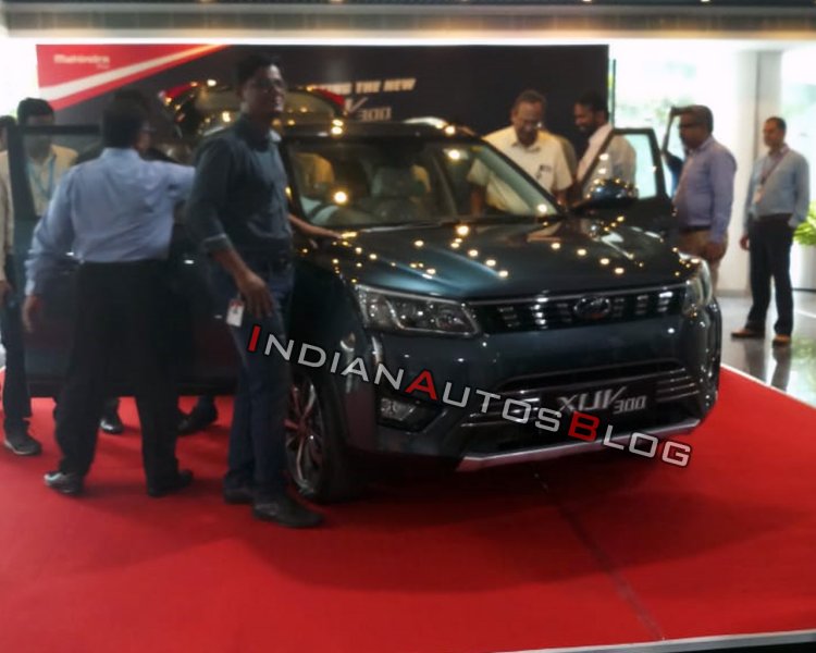 Mahindra Xuv300 Front Three Quarters At Mrv