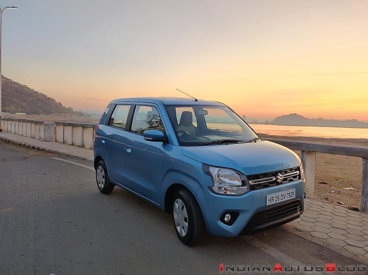 2019 Maruti Wagon R Review Images Front Three Quar