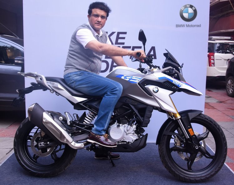 Bmw G 310 R And G 310 Gs Get Over 600 Bookings This Festive Season