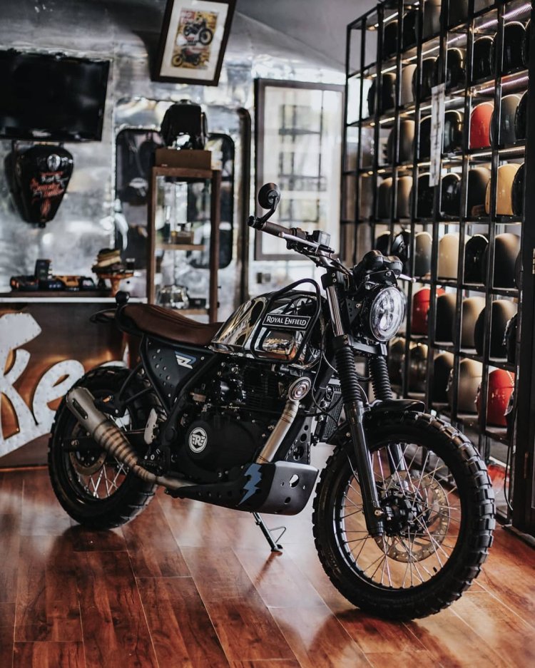Modified Royal Enfield Himalayan Smoked Garage Ind