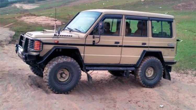 Modified Tata Sumo 4x4 Side Profile Image