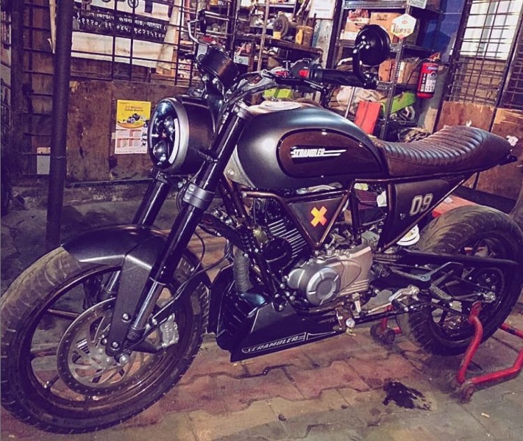 scrambler bajaj