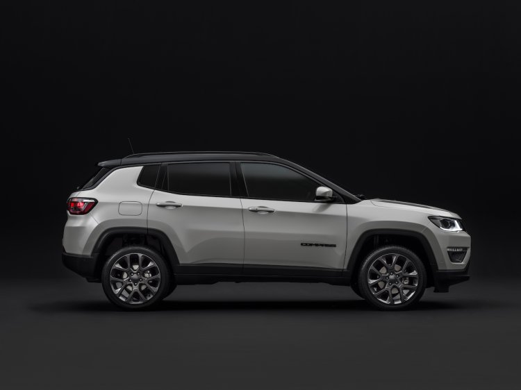 Jeep Compass S Profile