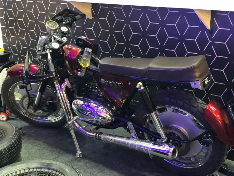 Custom Motorcycle Uses A 1967 Jawa 250 Cc Engine L