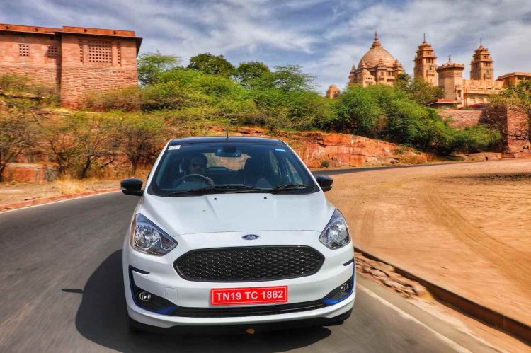 New Ford Figo Blu Review Images Exterior Front 6