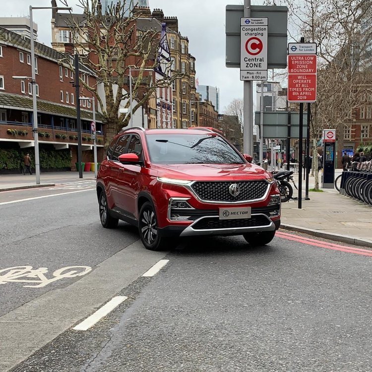 Mg Hector Front Three Quarters