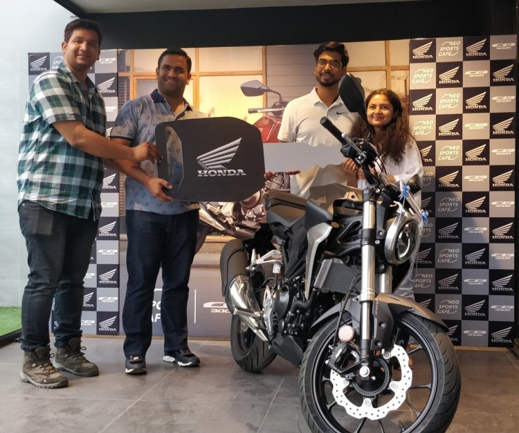 Honda Cb300r Deliveries Start Gurugram