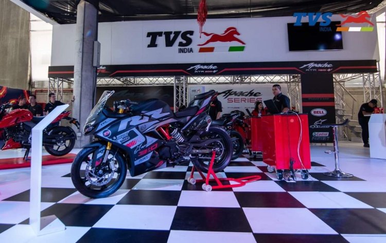 Special Edition Tvs Apache Rr310 Feria 2 Ruedas Le