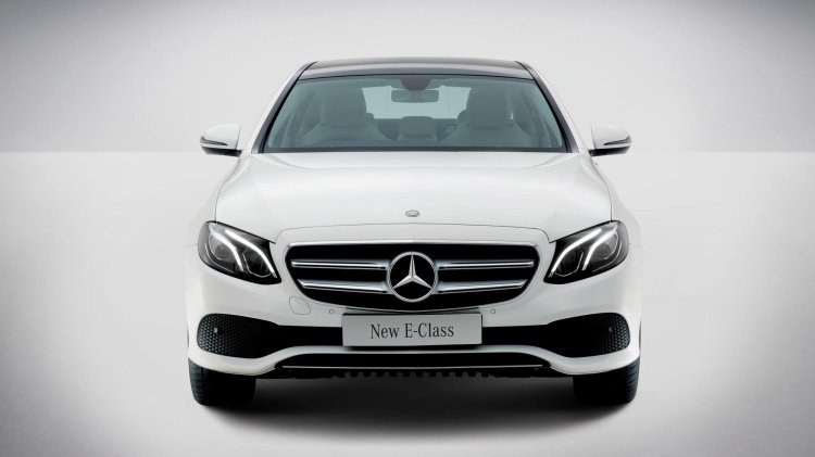 Mercedes E Class Front