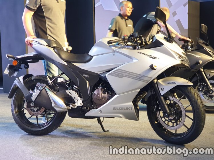 Suzuki Gixxer SF 250 launched in India, priced at INR 1,70,655