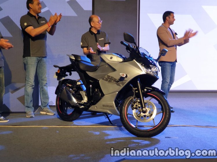 Suzuki Gixxer Sf India Launch Right Side
