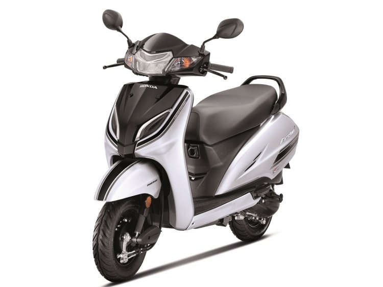 Honda activa 5g silver colour Limited Edition 