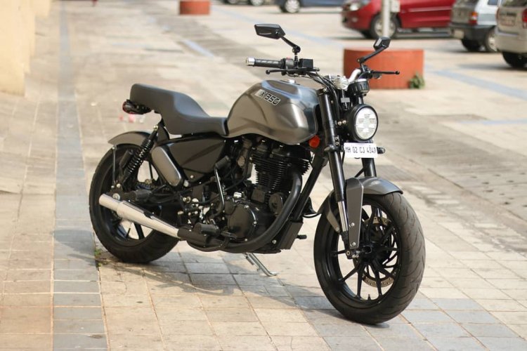 Modified Royal Enfield Thunderbird 350X gets naked roadster styling