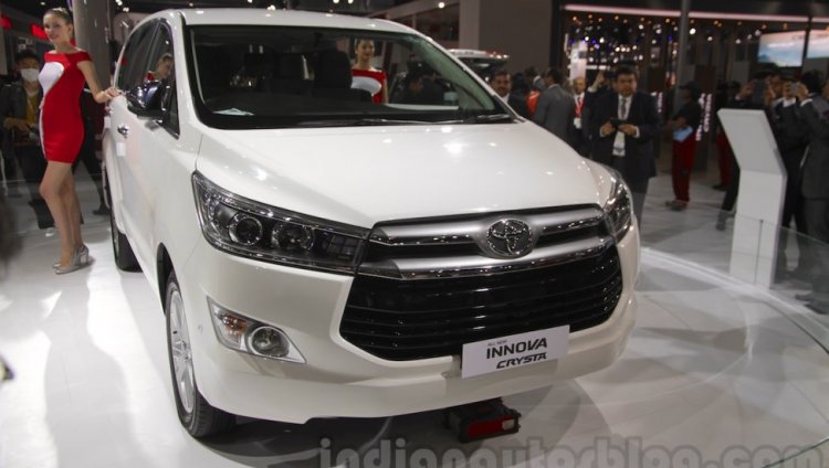Toyota Innova Crysta At Auto Expo 2016