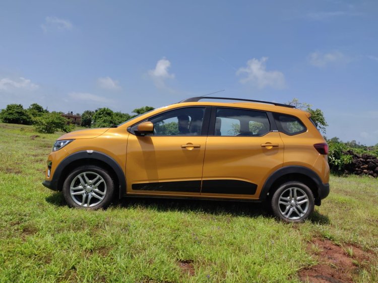 Renault Triber Test Drive Review Images Side Profi