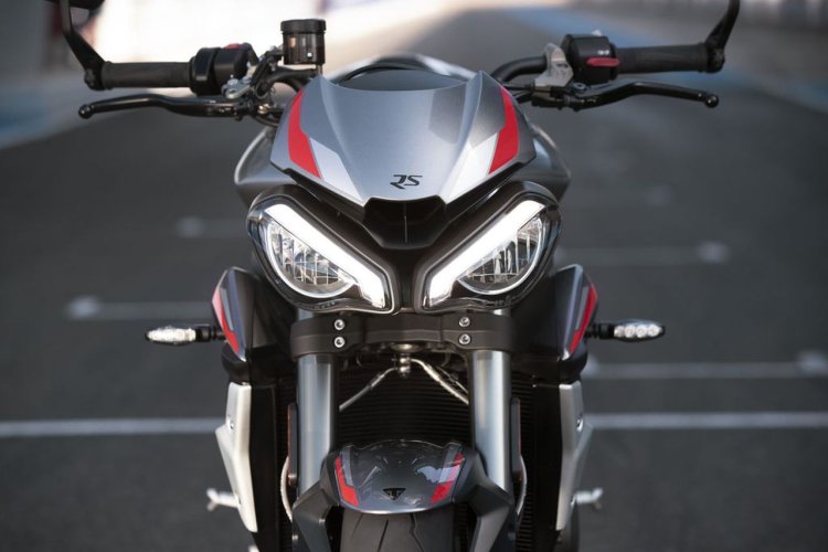 2020 Triumph Street Triple Rs Headlight