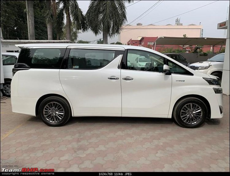 Toyota Vellfire Luxury Mpv Side Profile