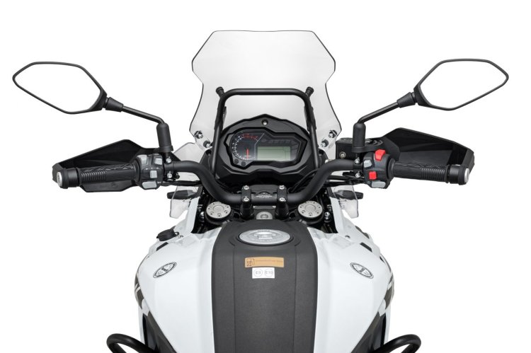 2020 Benelli Trk 502x White Cockpit