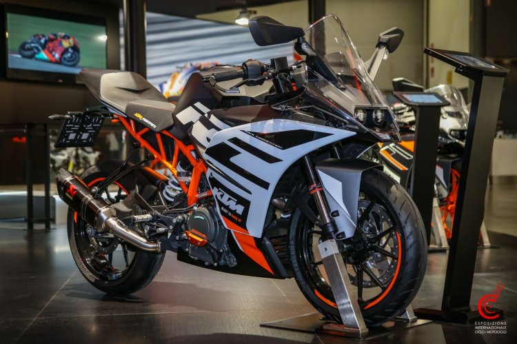 Ktm 200 deals rc 2020 model