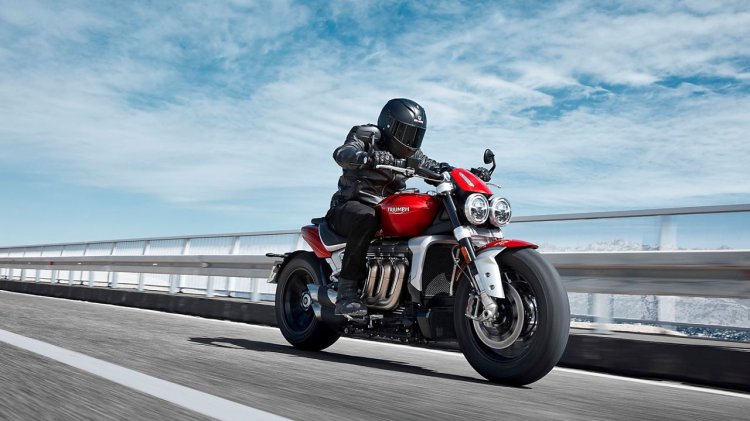 triumph rocket 5