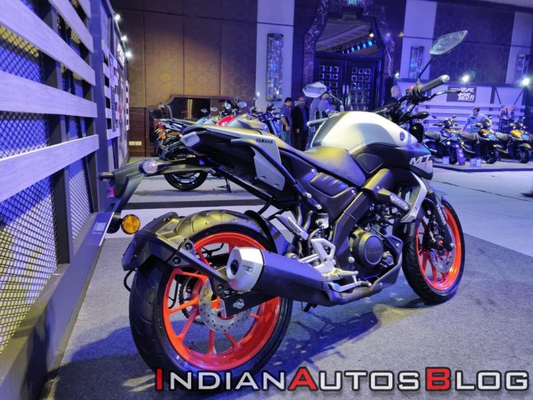 BS-VI Yamaha MT-15 unveiled with new Ice Fluo Vermillion colour